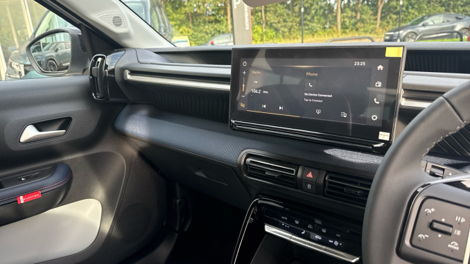 Citroen C3 Aircross 1.2 Hybrid [145] Collection 5dr e-DCS6 Petrol Hatchback - Image 14